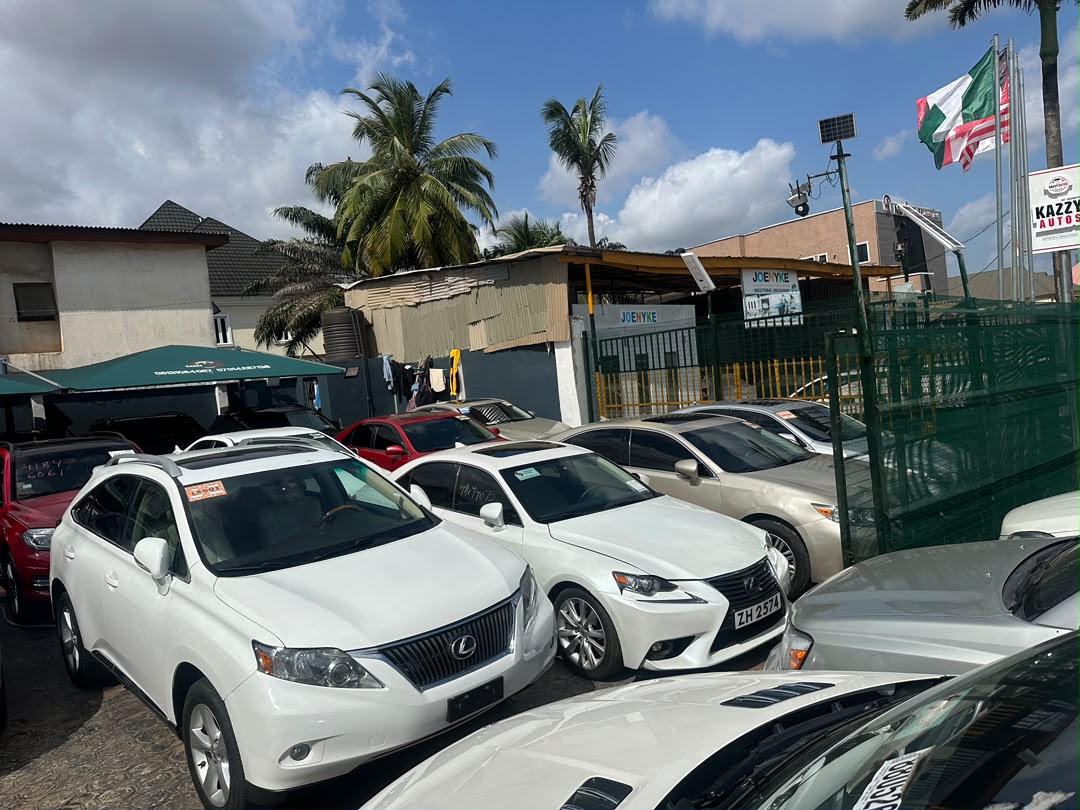 Lineup of vehicles at the Kazzy Autos dealership